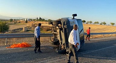 Adıyaman'da virajı alamayan sürücü takla attı