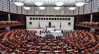 'İnternet Gazeteciliği Yasası'nda 12 madde daha kabul edildi