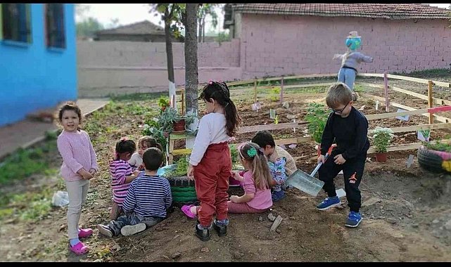 Çanakkale'de 25 okul, yeniden hizmete açılarak köy yaşam merkezine dönüştürüldü