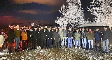 Mahsur kalan öğrencileri orman ekipleri kurtardı