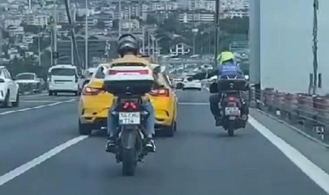 15 Temmuz Şehitler Köprüsünde taksi ile motosikletlinin kavgası kamerada
