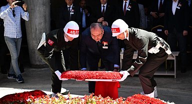 9. Cumhurbaşkanı Süleyman Demirel, kabri başında törenle anıldı