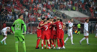 A Milli Takım, Galler'i iki golle geçti