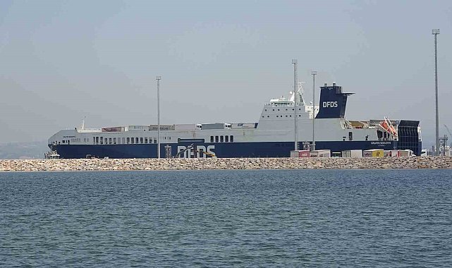 Alıkonulmak istenen Türk bayraklı Galata Seaways Yalova'ya döndü