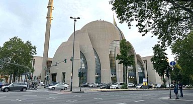 Almanya'da Kurban Bayramı namazı kılındı