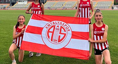 Antalyaspor atletleri fırtına gibi esti