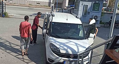 Arkadaşının telefonunu gasp etti, serbest kaldı