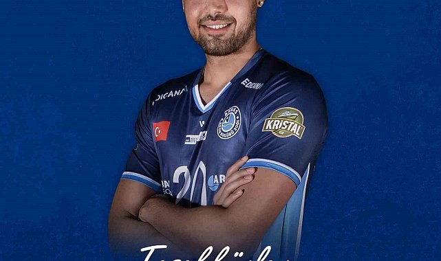 Arkas Spor'da üç ayrılık