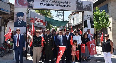 Atatürk'ün Urla'ya gelişinin 97. yılı coşkuyla kutlandı