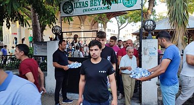 Aydın Büyükşehir Belediyesi vatandaşlarla bayramlaştı