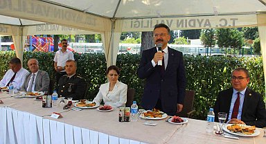 Aydın protokolü bayramlaştı