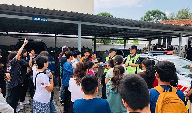 Aydın'da 220 öğrenci "trafik dedektifi" oldu
