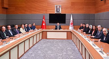 Babacan, milletvekilleriyle TBMM'de toplandı