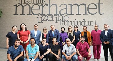 Bakan Koca'dan rekor sürede tamamlanan hastaneye bayram ziyareti