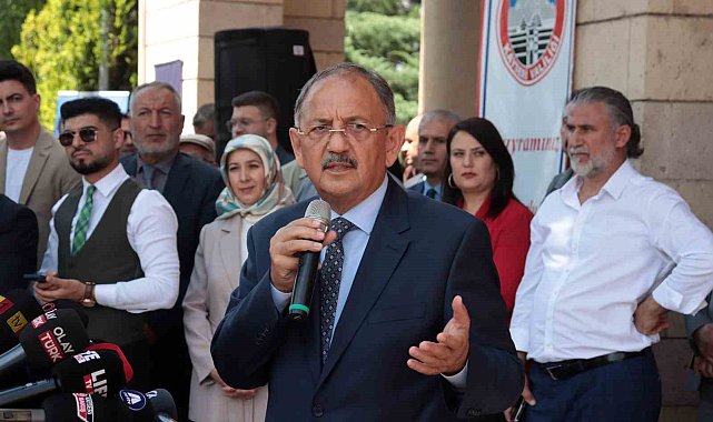 Bakan Özhaseki: "Sene sonuna kadar 311 bin kalıcı konutun ihalesi tamamlanacak"