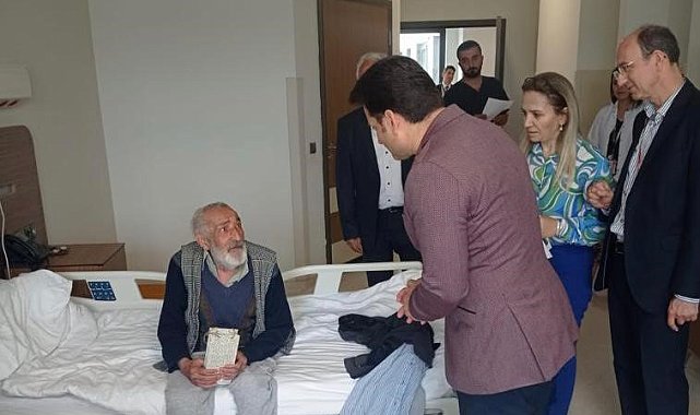 Başakşehir Çam ve Sakura Şehir Hastanesi'nde Babalar Günü