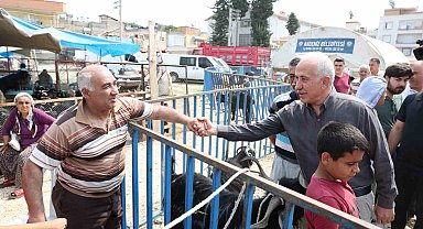 Başkan Gültak vatandaşlarla bayramlaştı