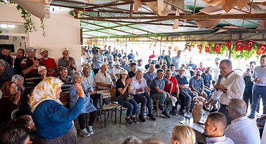 Başkan Seçer mahalle mahalle bayramlaşıyor