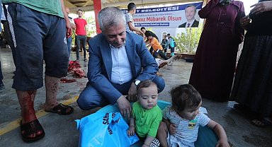 Başkan Tahmazoğlu kurban kesim alanlarını gezdi