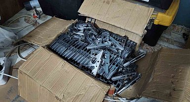 Batman'da ruhsatsız silah üretimi yapan 2 kişi tutuklandı