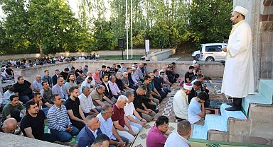 Battalgazi'de Kurban Bayramı Namazı Namazgah'ta kılındı