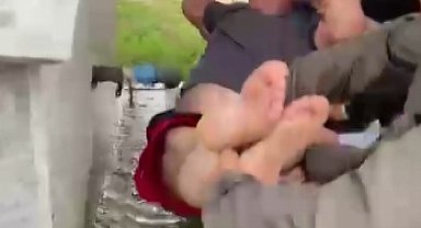 Bayram namazına gelmeyenlere "sulu" şaka