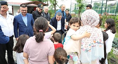 Bayramda depremzedeler unutulmadı