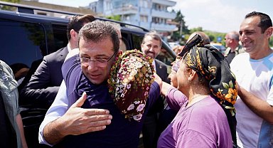 Bayramı depremin vurduğu Hatay'da karşıladı