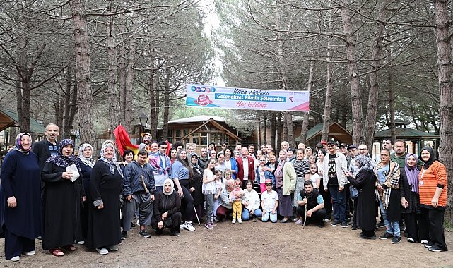 Bayrampaşa'da engelli vatandaşlar Geleneksel Yaza Merhaba Pikniği'nde bir araya geldi