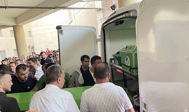 Belediye Başkanının hayatını kaybettiğini duyan hastaneye koştu