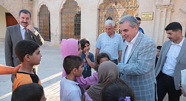 Beyazgül vatandaşlarla bayramlaştı