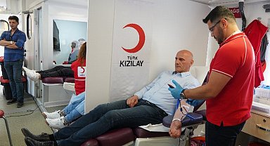 Beylikdüzü'nde Kızılay'dan kan bağış noktaları