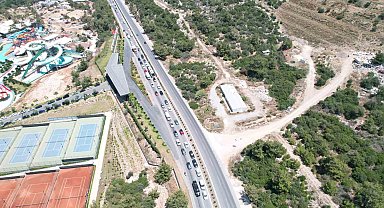 Bodrum'a 3 günde 75 bin araç giriş yaptı