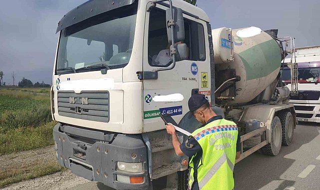 Burdur'da trafik denetimlerinde 535 araç kontrol edildi