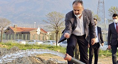 Bursa Büyükorhan'da mahalleliye çifte bayram