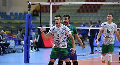 Bursa Büyükşehir Belediyespor Fırat'la devam ediyor