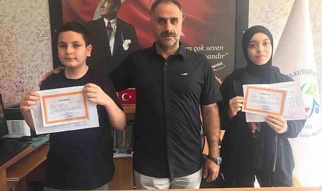 Bursa'daki depremzede öğrencilerin takdir başarısı