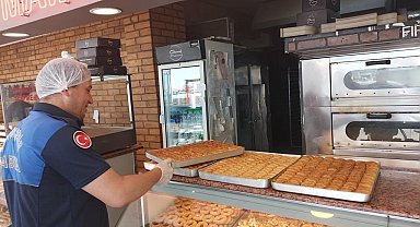 Büyükşehir zabıtadan fırın ve tatlı imalathanelerine denetim