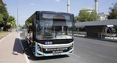 Büyükşehir'den YKS adaylarına toplu ulaşım desteği