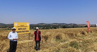 Çanakkale'de 'Arpa Çeşit Demonstrasyonu' tarla günü düzenlendi