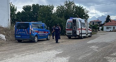 Cani damat kayınvalidesini öldürdü: Önce boğazını kesti, sonra 8 bıçak darbesi vurdu