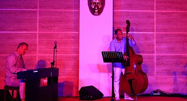 Caz severler Muğla'da Kerem Görsev ile buluştu