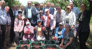 Çeribaşı Kiraz Hasadı Şenliği yapıldı