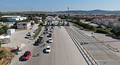 Çeşme'de tatilci yoğunluğu başladı