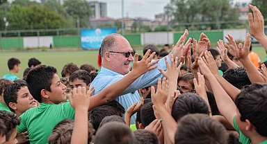 Çocuklar Sivas'ta top başı yaptı