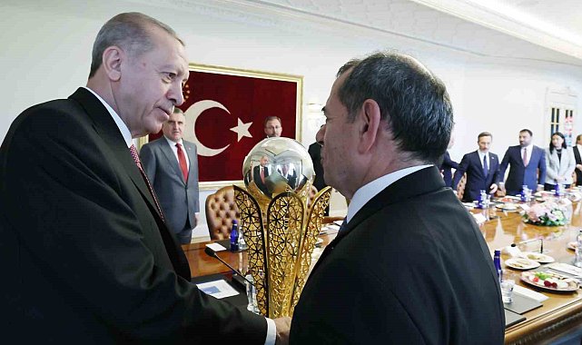 Cumhurbaşkanı Erdoğan, Galatasaray heyetini kabul etti
