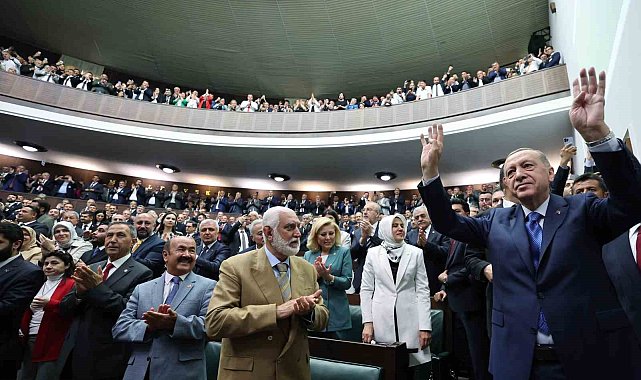 Cumhurbaşkanı Erdoğan'dan muhalefete: "Eğer dürüstseniz, samimiyseniz yeni yasama döneminde başörtüsü meselesini anayasayla teminat altına alalım"