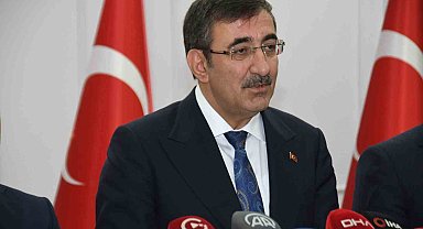 Cumhurbaşkanı Yardımcısı Yılmaz'dan İsveç makamları ve uluslararası camiaya çağrı