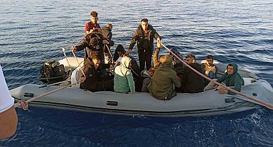 Datça'da 34 düzensiz göçmen kurtarıldı