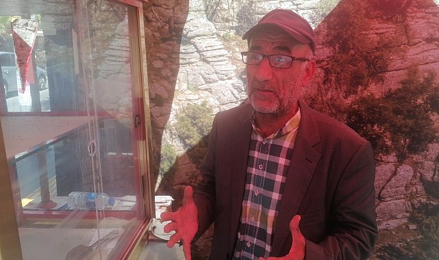 Depremzede baba gözyaşları arasında 1 yıldır görmediği oğlunu arıyor